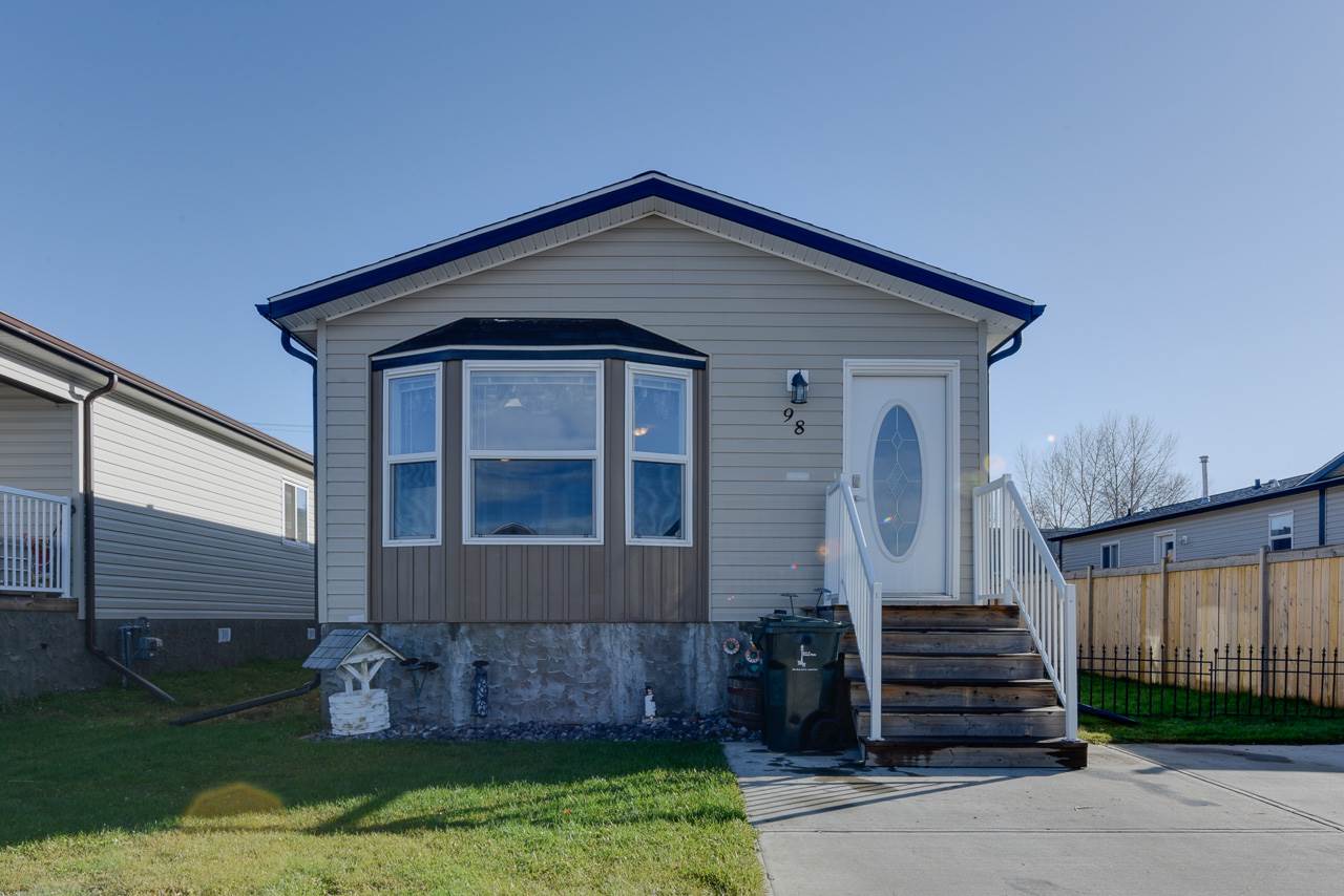 98 Jutland Crescent, Stony Plain, AB, T7Z 0A3 E4177361 Raspberry