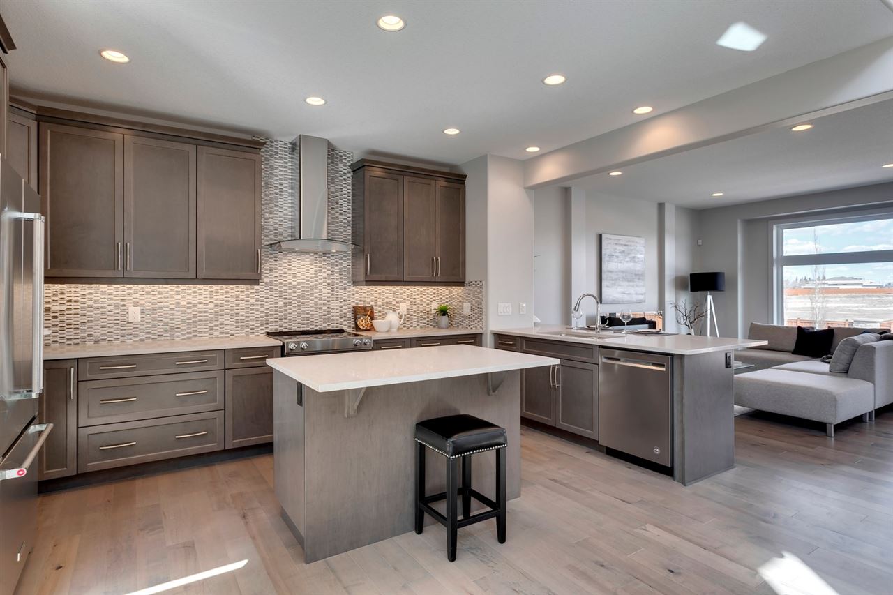 159 Hays, Edmonton, AB E4197948 K Team YEG