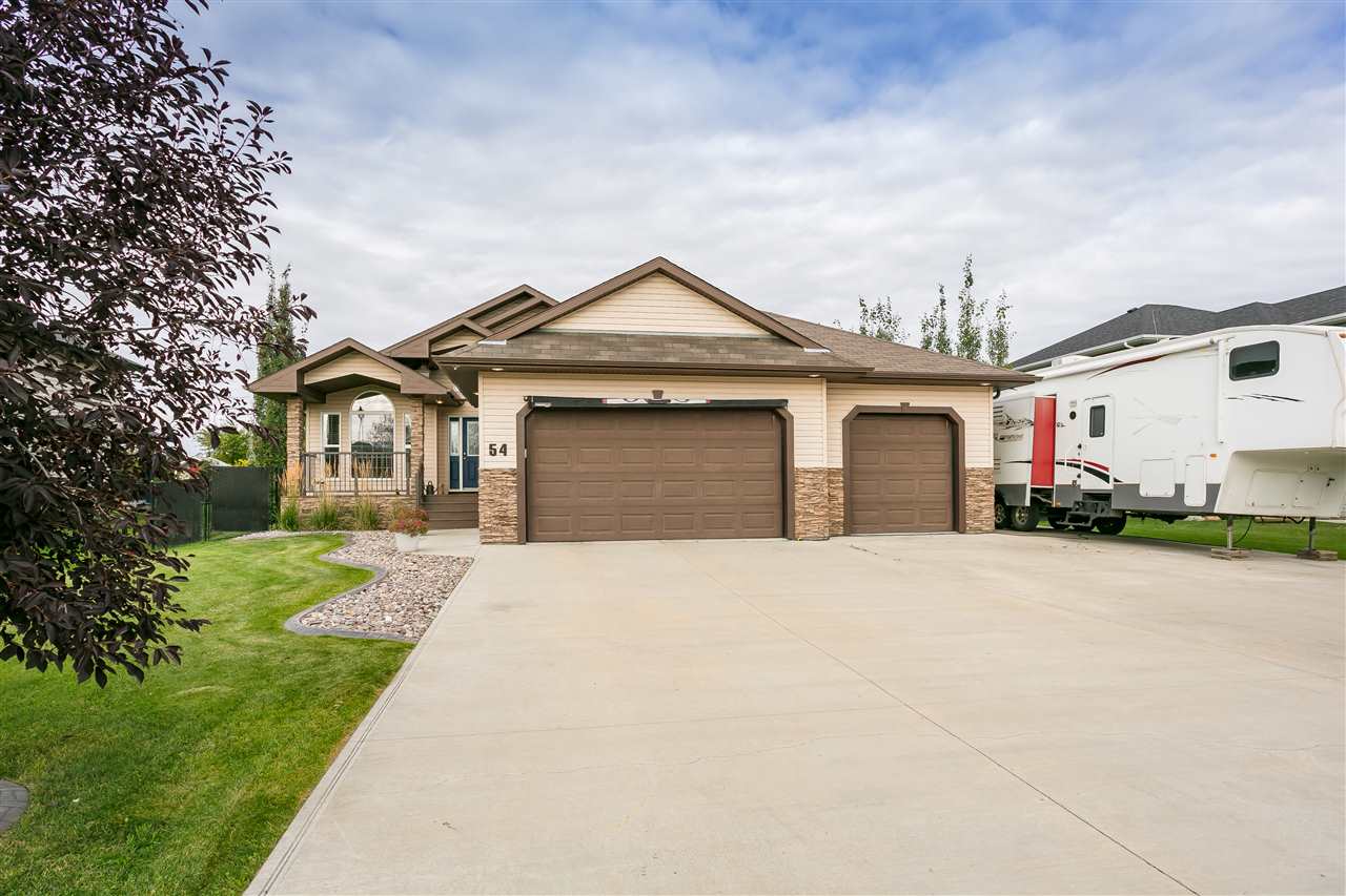 54 Greenfield Wynd, Fort Saskatchewan, AB, T8L 0E3 E4213178 Tawnie Misik & Camille Denis