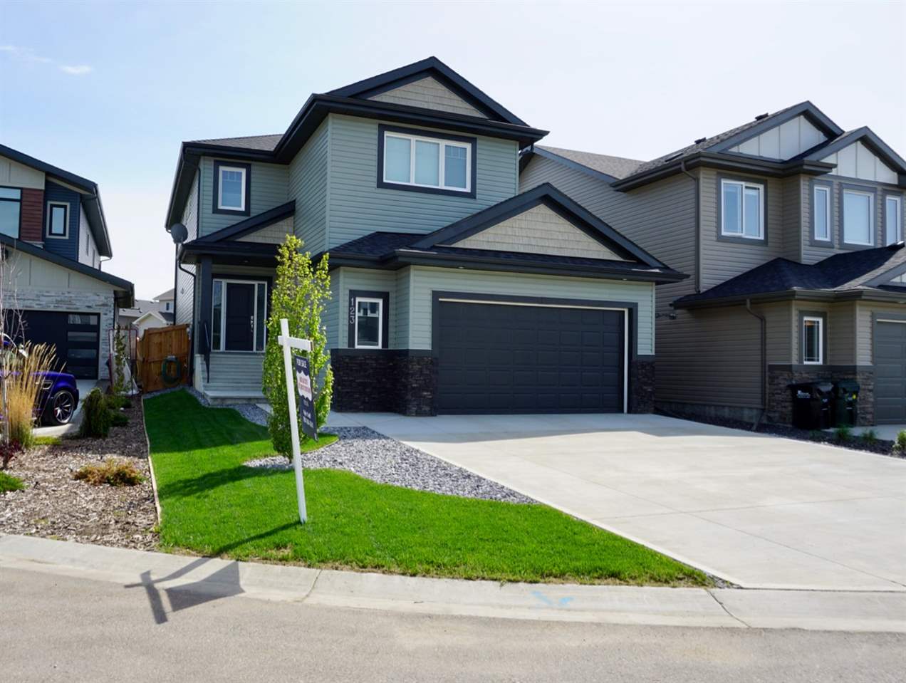 123 Cresthaven Grove, Ardrossan, AB, T8E 0A2 E4215841 Jarett