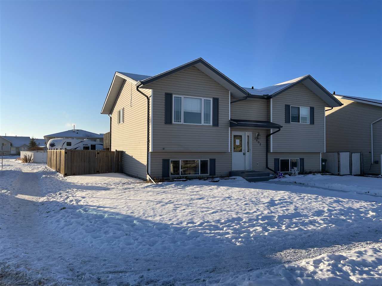 3802 43 Avenue, Bonnyville Town, AB, T9N 2K1 E4224486 Dave