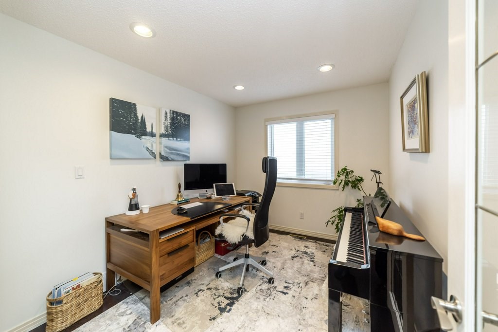 10 Delisle Court, St. Albert, AB, T8N 5R4 E4226643 Robertson Real