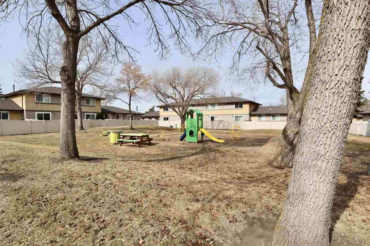  51 8930 99 Avenue, Fort Saskatchewan, AB E4235075 Jarett Johnson