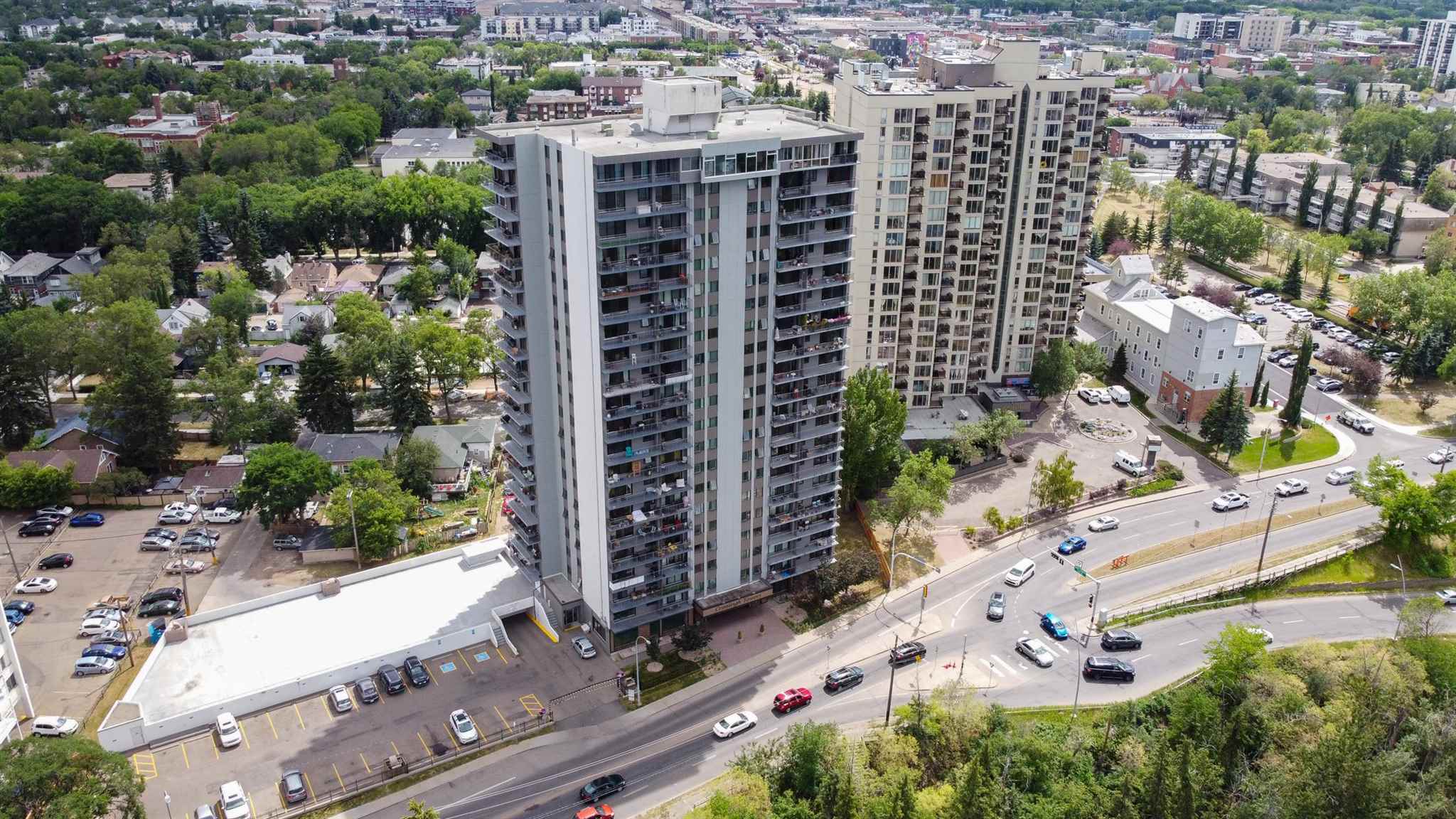  706 10135 Saskatchewan Drive, Edmonton, AB E4253297 Linda Holubitsky