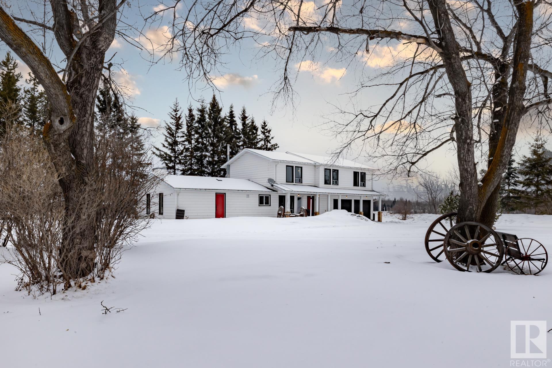 55503 Hwy 765, Rural Lac Ste. Anne County, AB, T0E 0L0 E4279974 Becca Duiker RE/MAX