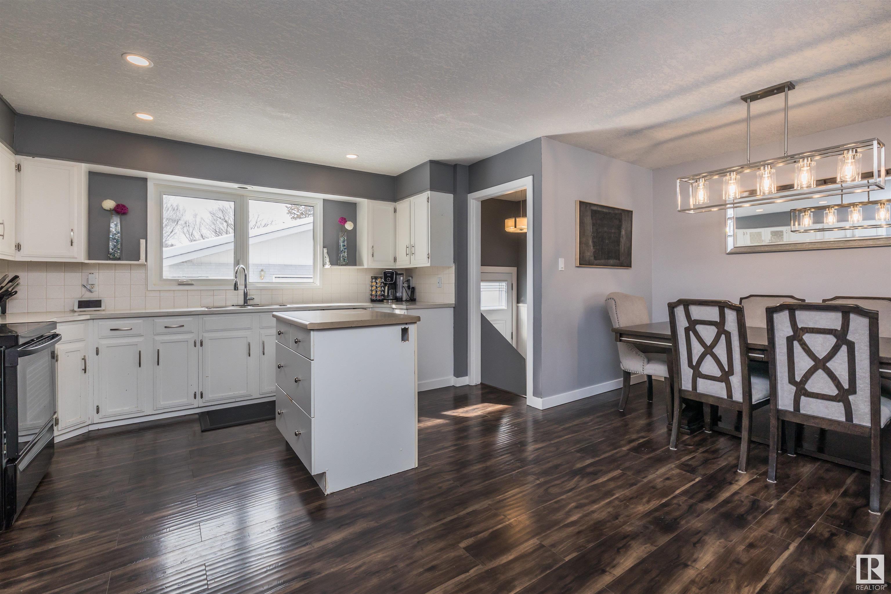 80 Fleetwood Crescent, St. Albert, AB, T8N 1R5 E4331673 David Pickering