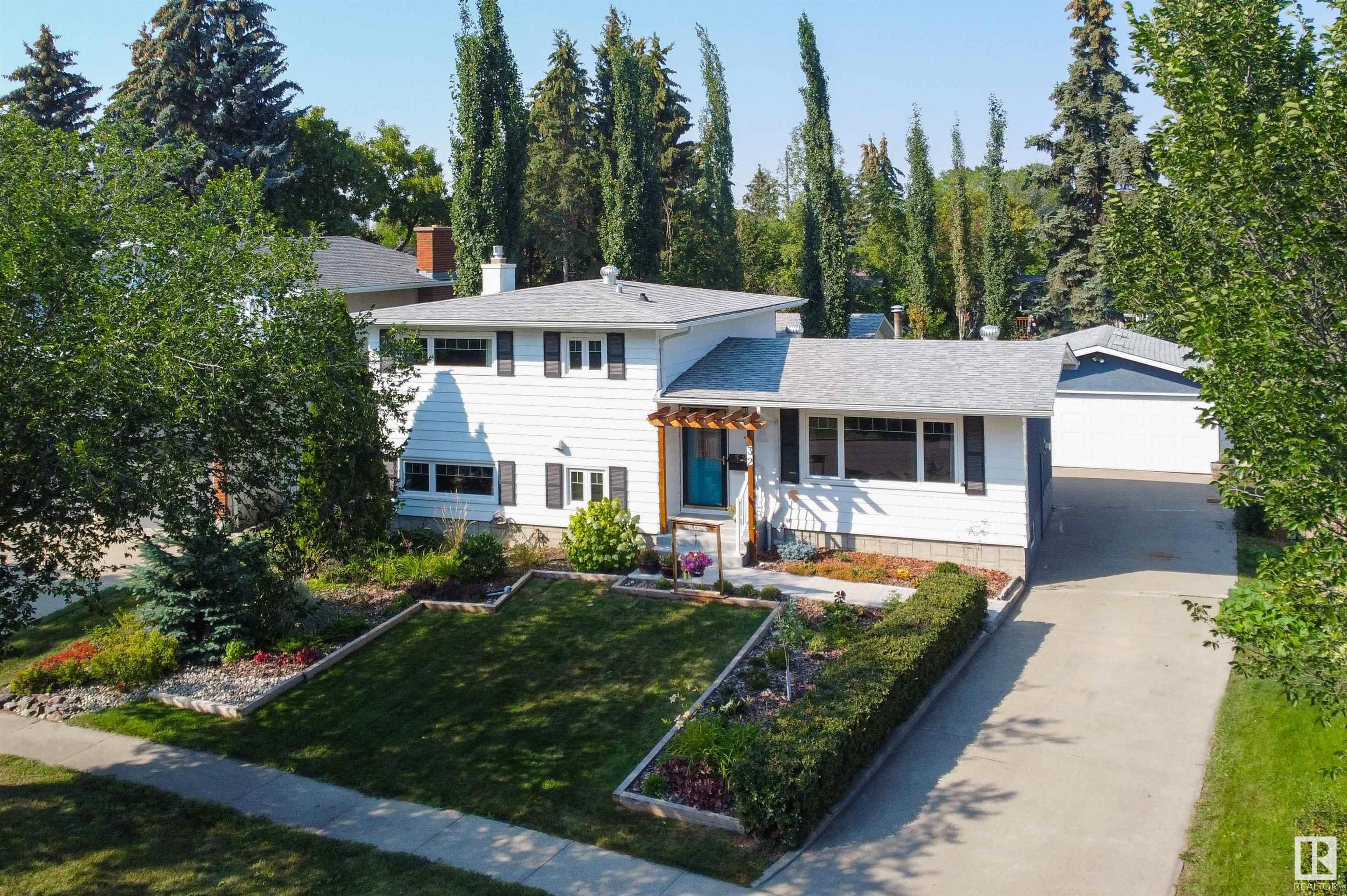 32 Patricia Crescent, Edmonton, AB E4339092 Ricky Hill