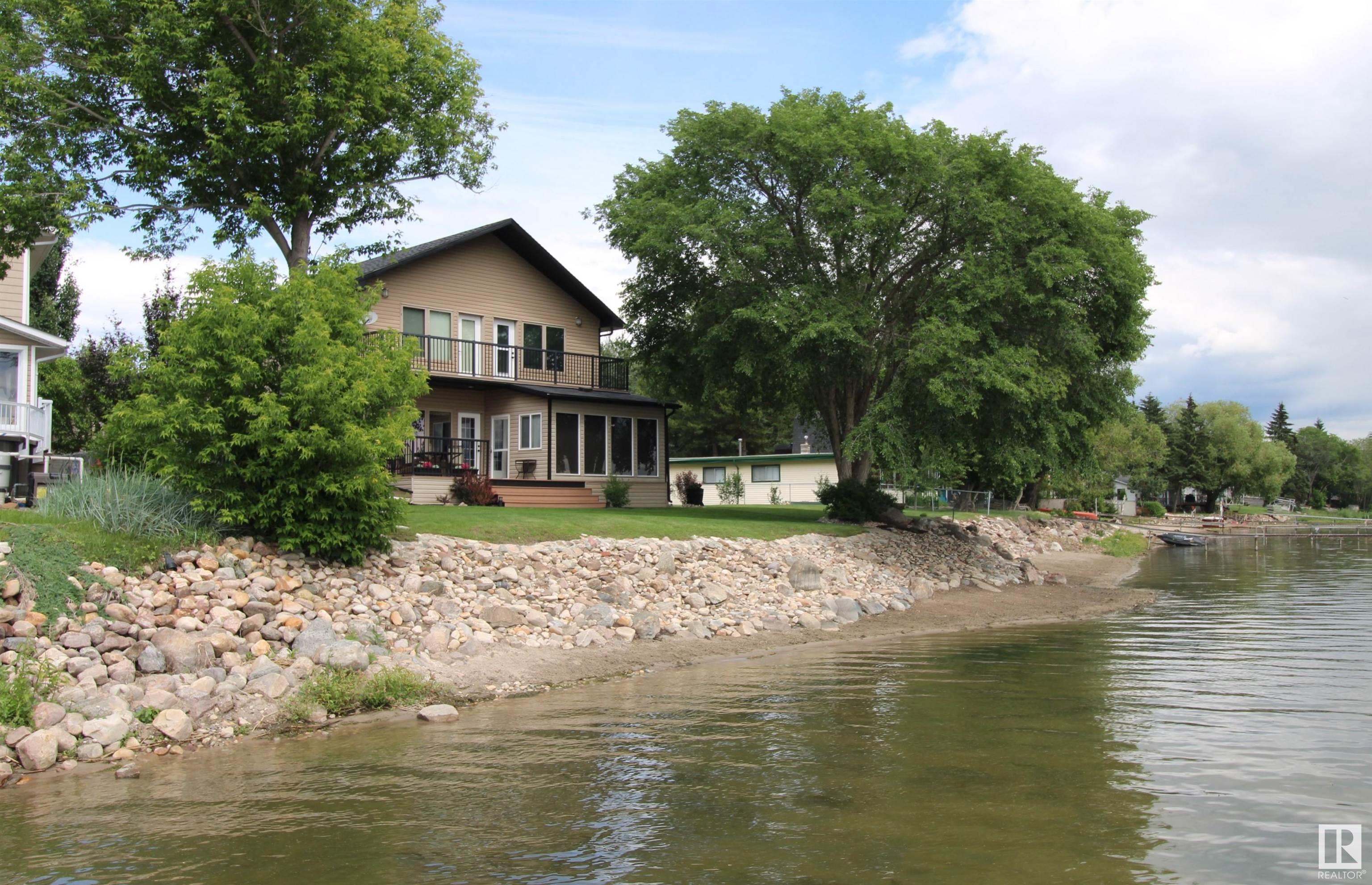 812 8 Street, Rural Lac Ste. Anne County, AB, T0E 1A0 E4338495