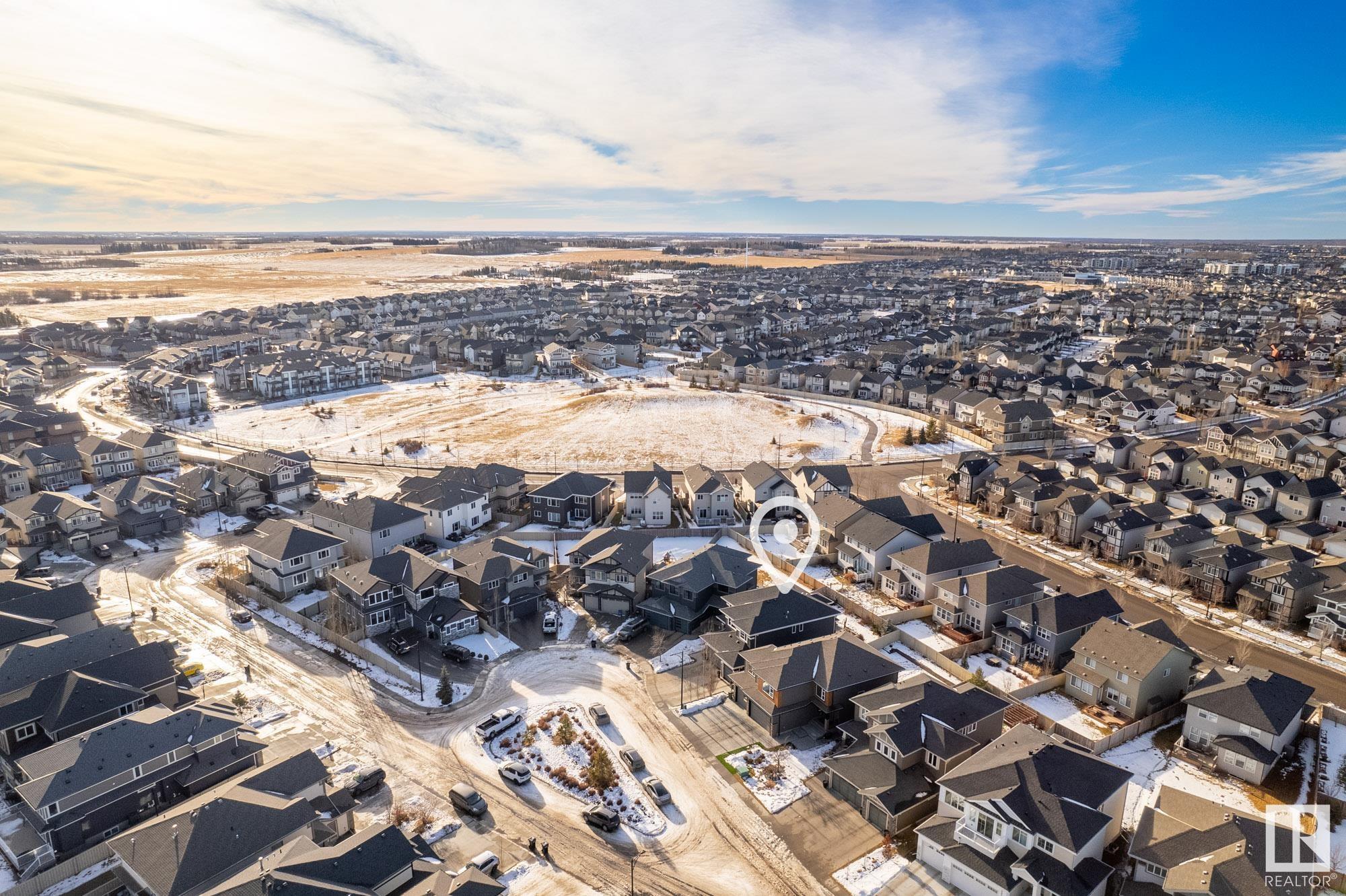 2429 Ashcraft Crescent, Edmonton, AB, T6W 2M9 E4371481 Ashley