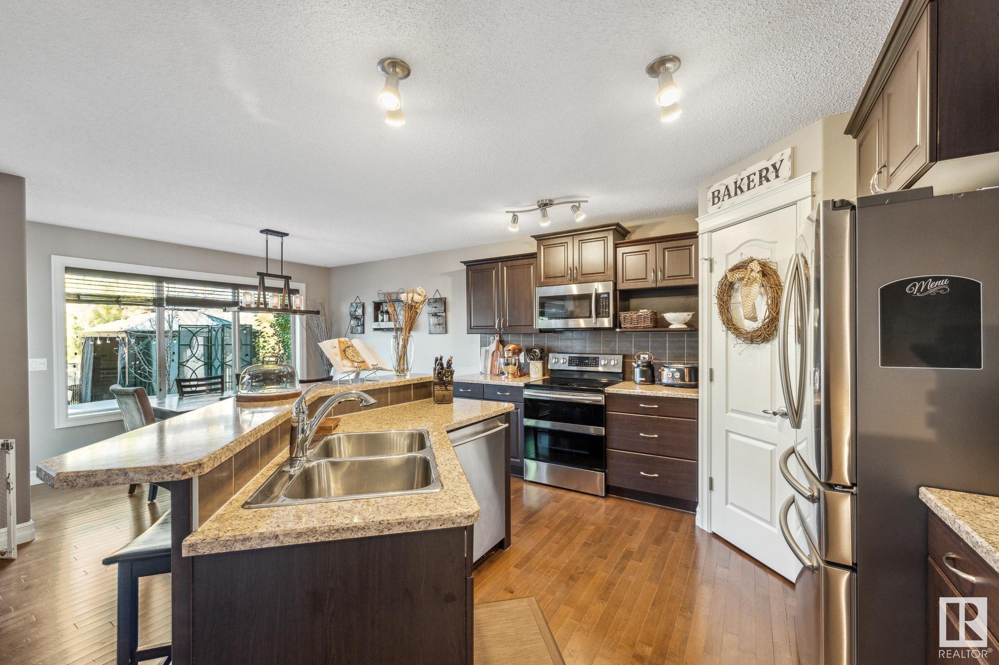 106 Sonora, Fort Saskatchewan, AB, T8L 0G1 E4410415 Justin Holubitsky