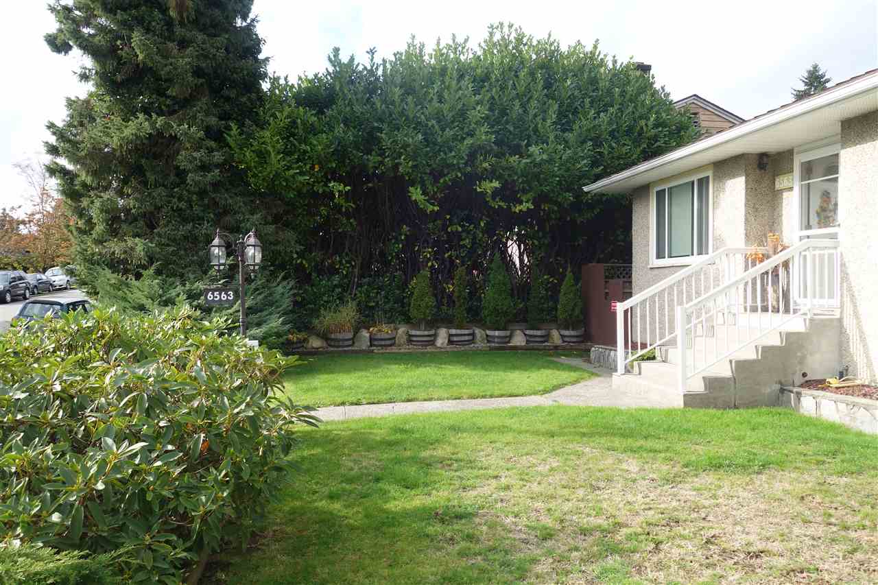 6563 Clinton Street, Burnaby, BC, V5E 1A3 » R2011069 » MrBestRealty