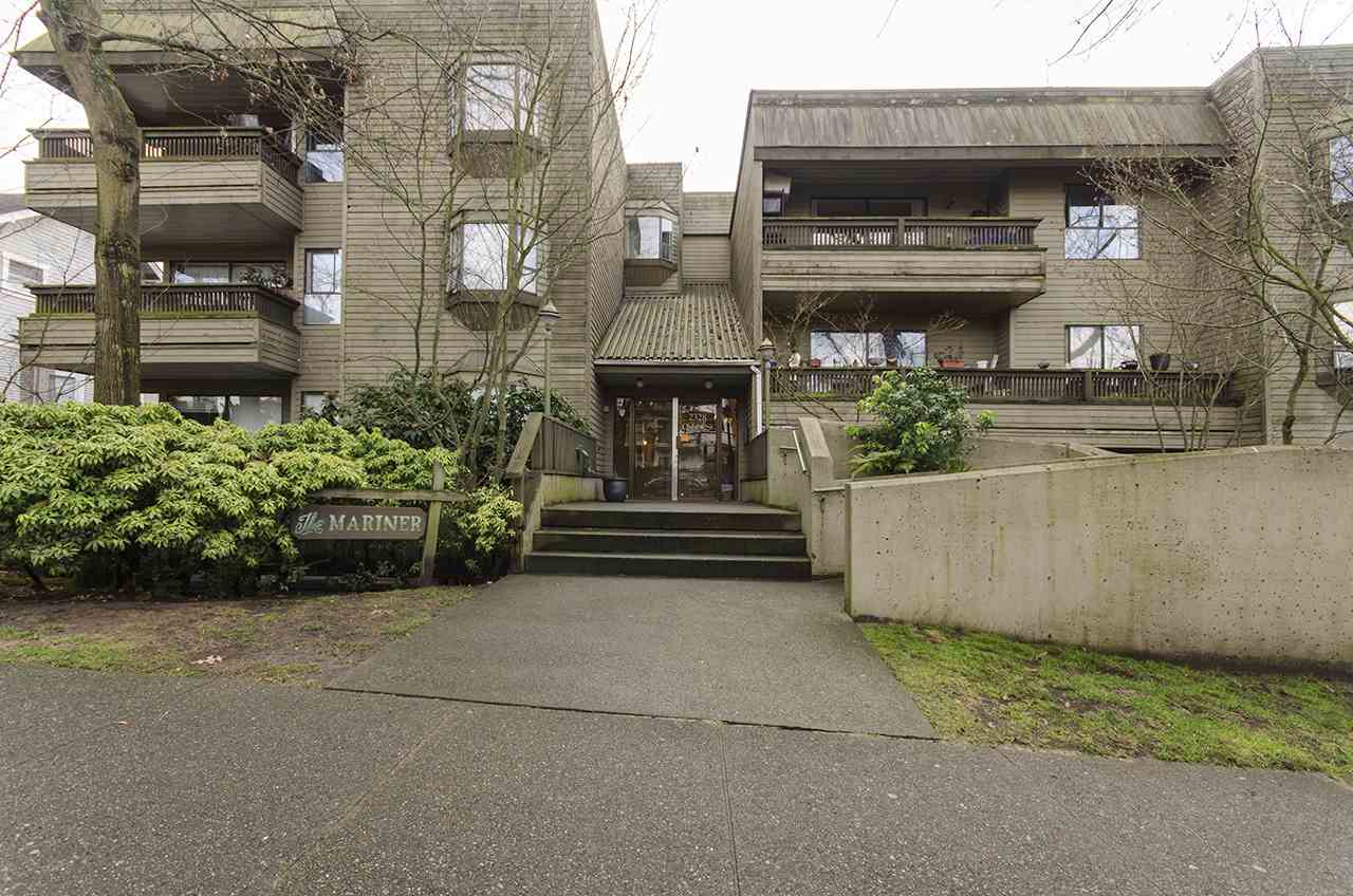 203 2328 Oxford Street, Vancouver, BC, V5L 1G3 R2024254 Glenn Warren