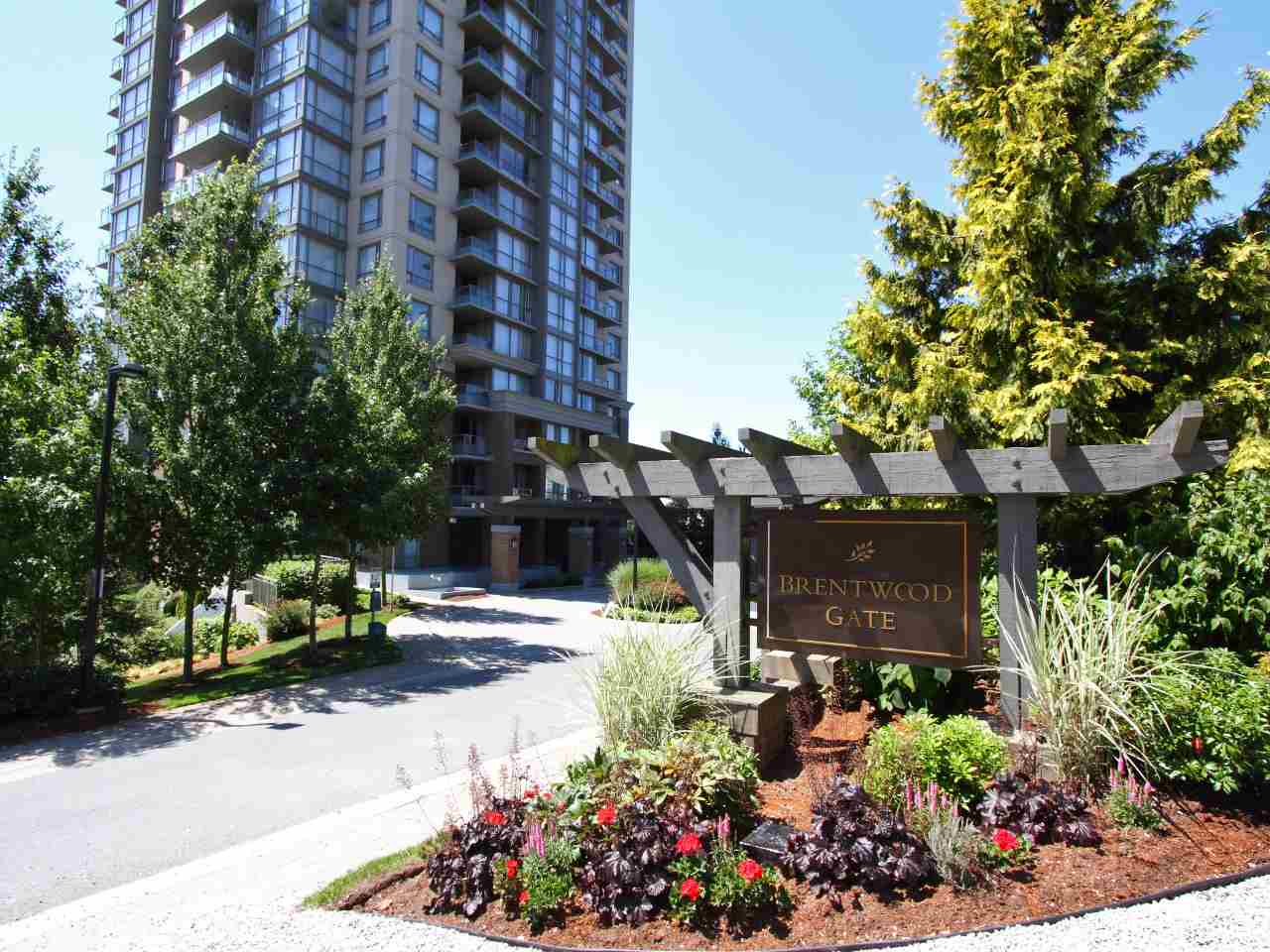  1401 4888 Brentwood Drive, Burnaby, BC R2030513 John Ly