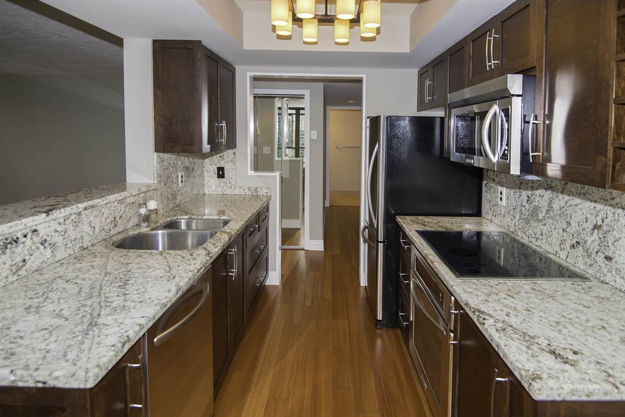 2705 867 Hamilton Street, Vancouver, BC R2043618 Valerie Laurendeau 2705 867 Hamilton Street, Vancouver, BC R2043618 Valerie Laurendeau