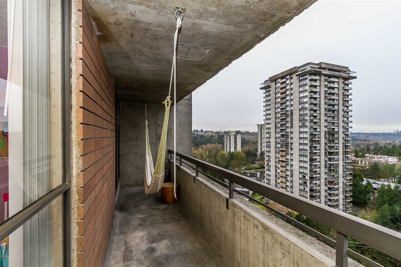 1601 3771 Bartlett Court, Burnaby, BC,