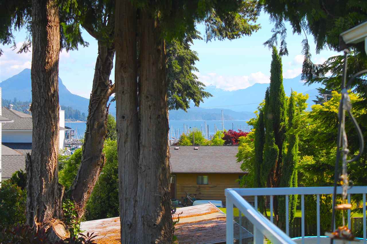 25 696 Trueman Road, Gibsons, BC, V0N 1V8 R2072272 Fran Miller