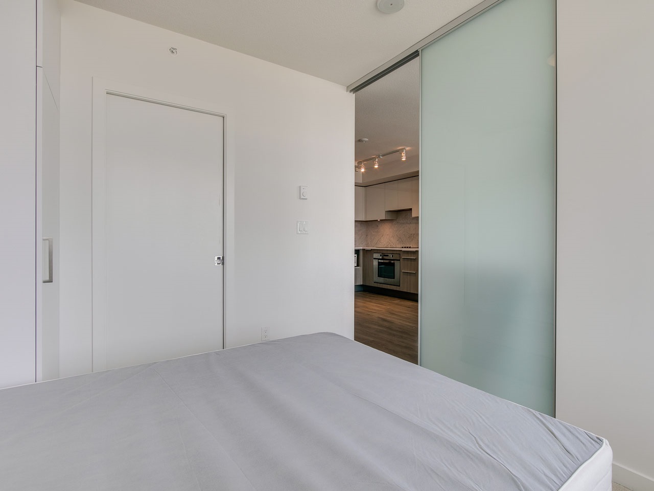 1601 6461 Telford Avenue Burnaby Bc R2077413 Colin Lo Personal Real Estate Corporation