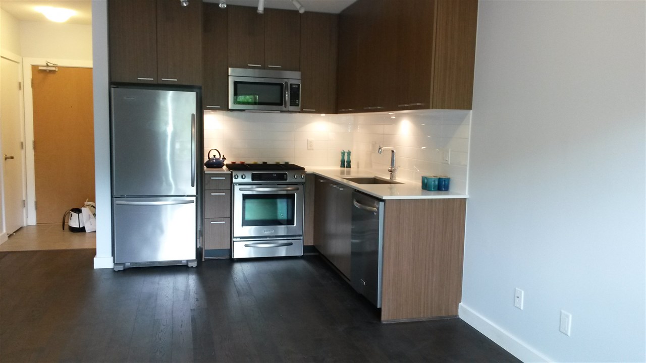 214 1330 Marine Drive, North Vancouver, BC, V7P 1T4 R2079472 Shelly Smee