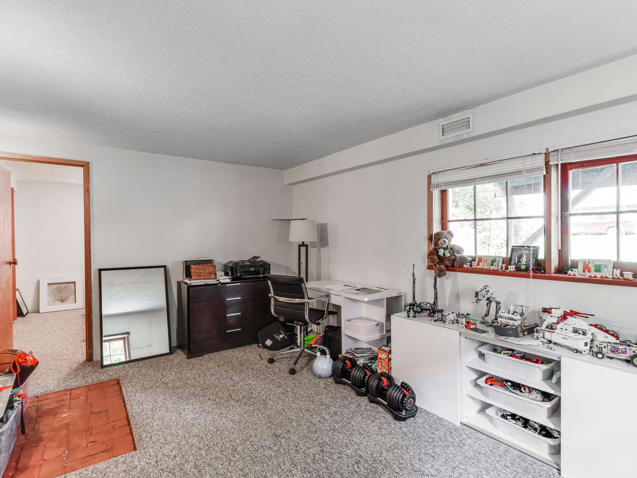 3230 Baird Road, North Vancouver, BC, V7K 2G7 » R2087662 » MrBestRealty