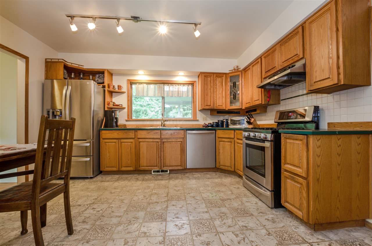 9757 Carleton Street, Chilliwack, BC R2091566 Naomi Gaglardi