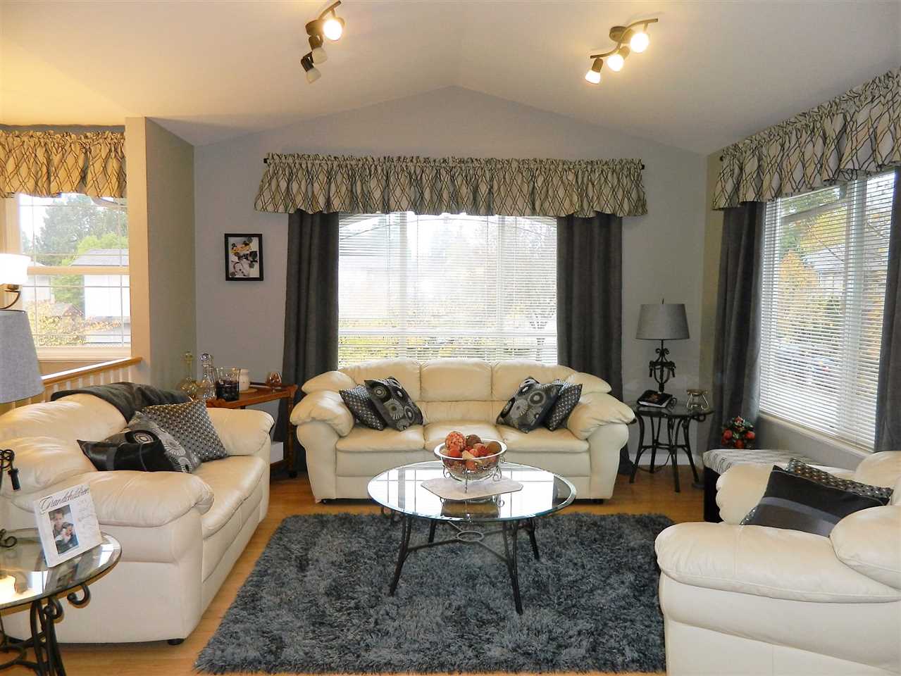 11428 239 Street, Maple Ridge, BC, V2W 1V2 R2119327 Neufeld Real Estate