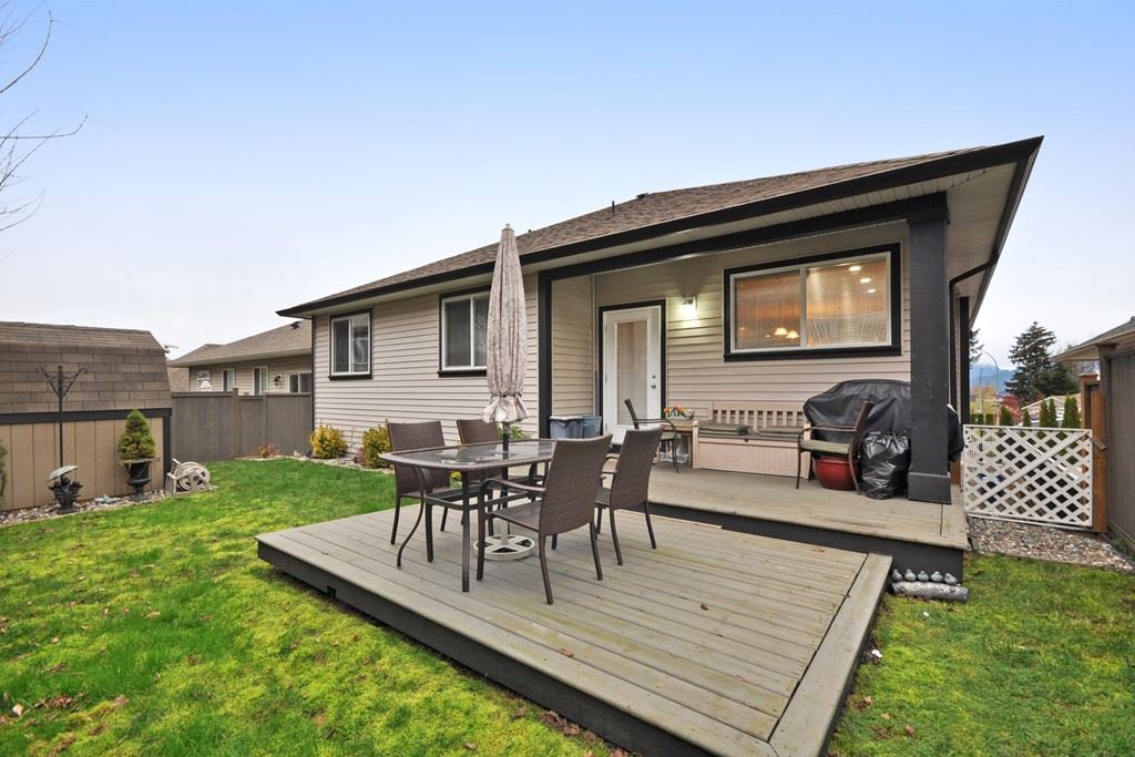 47234 Laughington Place, Sardis, BC, V2R 0J3 R2127788 Laura