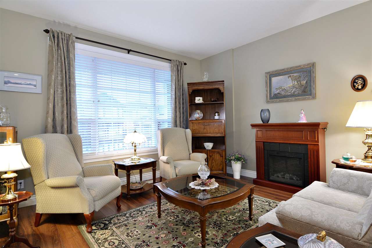 6561 193 Street, Surrey, BC R2132412 Lorraine Patterson