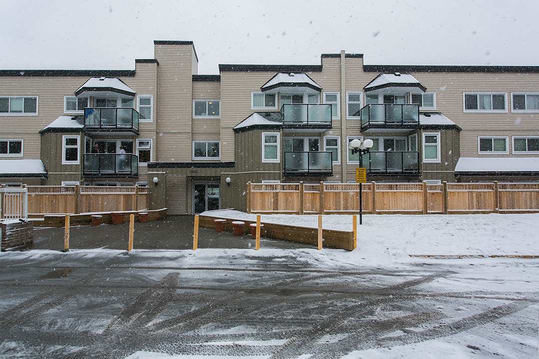 203 1850 E Southmere Crescent, Surrey, BC, V4A 6Y6 R2137116 Lorne Martinuik TriCities