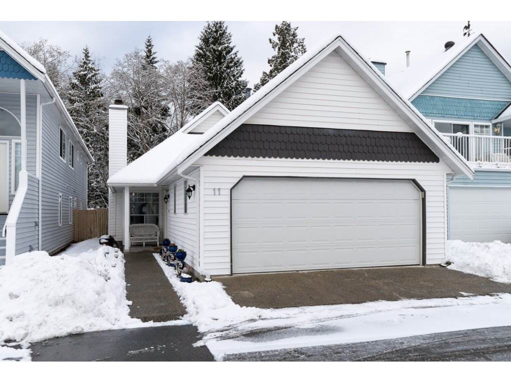 11 2865 Glen Drive, Coquitlam, BC, V3B 6W1 R2136654 Milo and Michelle McGarry