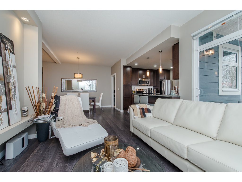 217 2238 Road, Abbotsford, BC, V3G 0E6 R2137425 Chilliwack