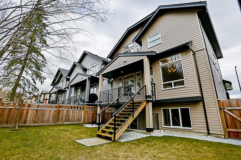 11181 239 Street, Maple Ridge, BC R2145633 Patti and Wes Goss