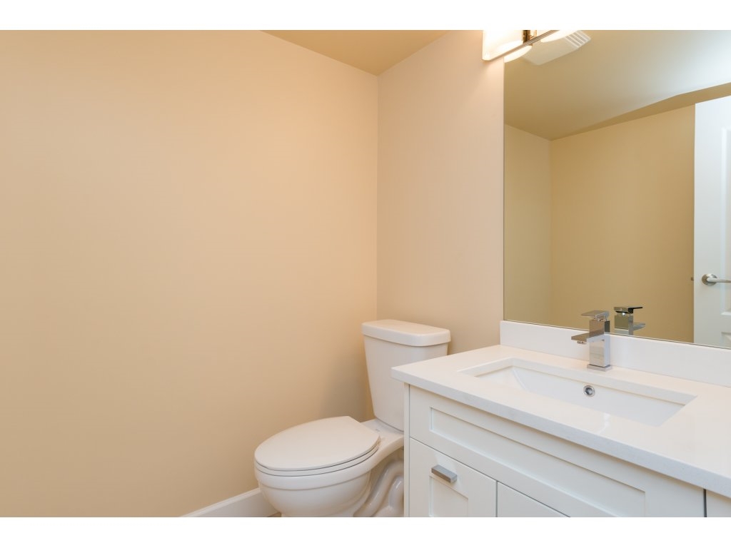 104 15111 Russell Avenue, White Rock, BC • R2147783 • Daisy Chohan, Personal Real Estate