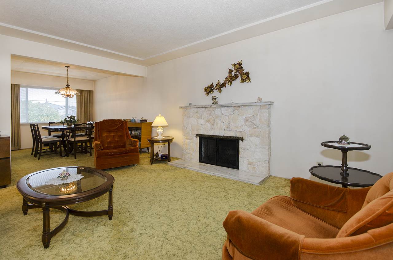 6875 Culloden Street, Vancouver, BC, V5X 4J5 R2153662 Glenn Warren