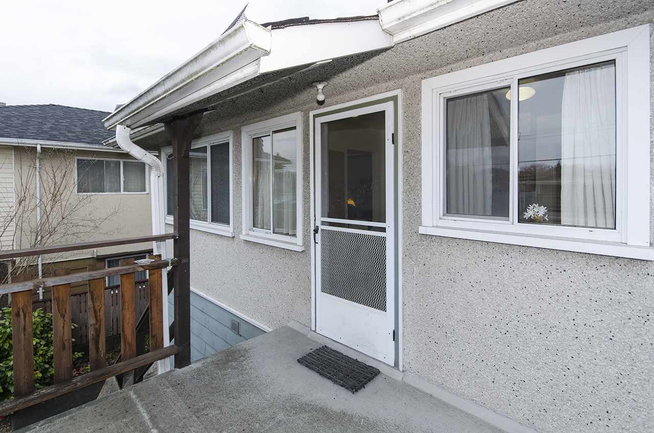 6875 Culloden Street, Vancouver, BC, V5X 4J5 R2153662 Glenn Warren