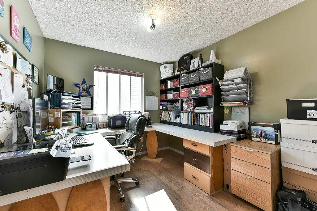 19547 Oak Terrace, Pitt Meadows, BC, V3Y 2A1 R2161177 Stephen Gorrie