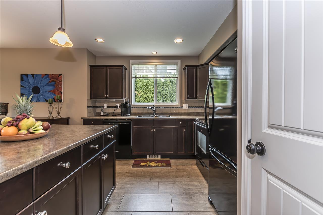 1 46225 Ranchero Drive, Chilliwack, BC, V4Z 0A5 R2162791 Russ