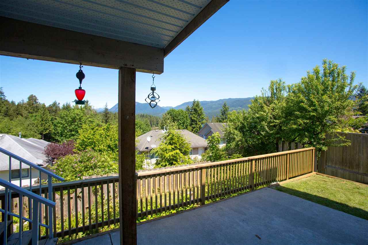 5884 Turnstone Crescent, Sechelt, BC, V0N 3A6 R2171490 Fran Miller