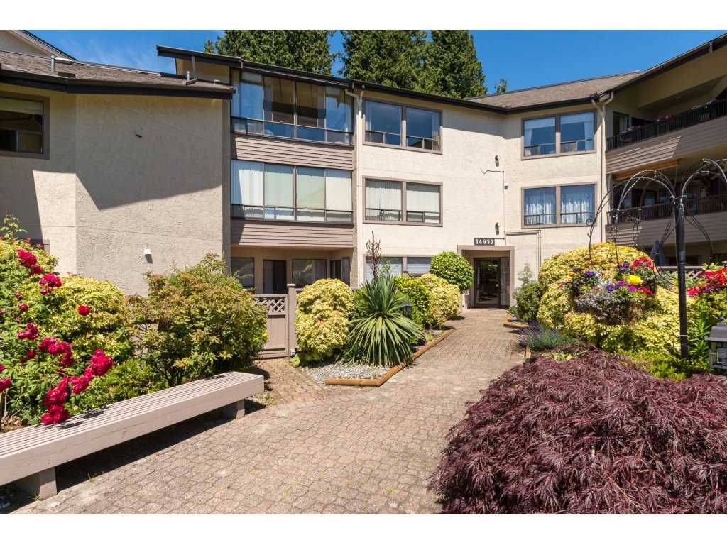 203 14957 Thrift Avenue, White Rock, BC, V4B 2K1 R2193738 Liz Crawford