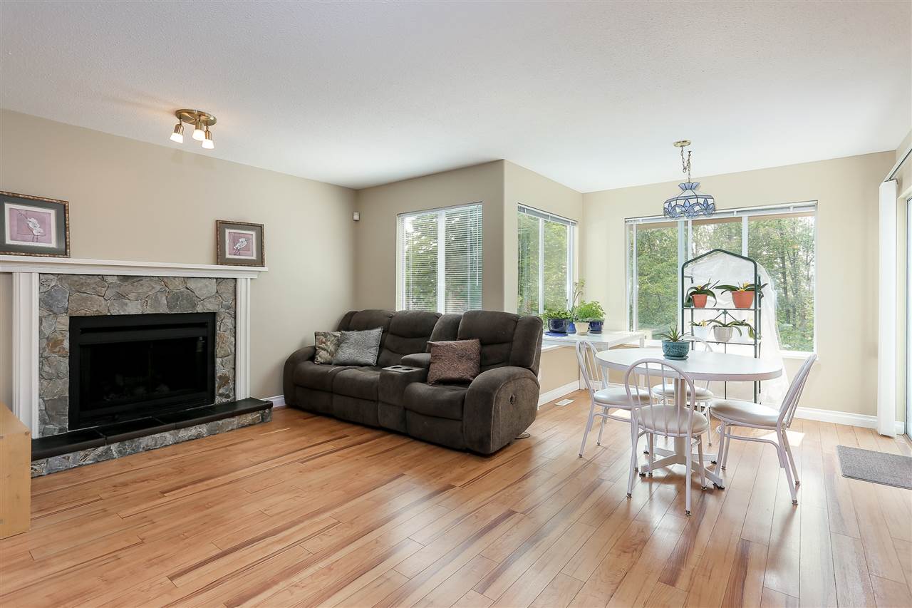 1498 Lansdowne Drive, Coquitlam, BC, V3E 2S8 R2194463 HomePro Team