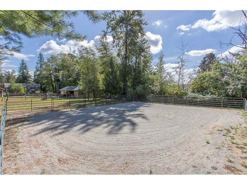 9825 256th Street, Maple Ridge, BC, V2W 1K6 R2200386 Phil er