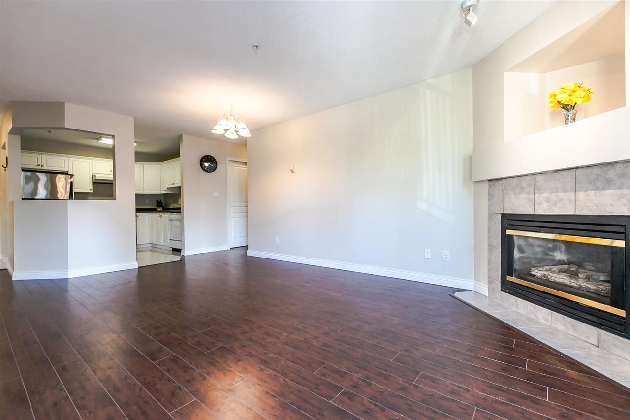 202, 33480 Ferguson Way, Abbotsford, BC, V2S 8G1 R2207863