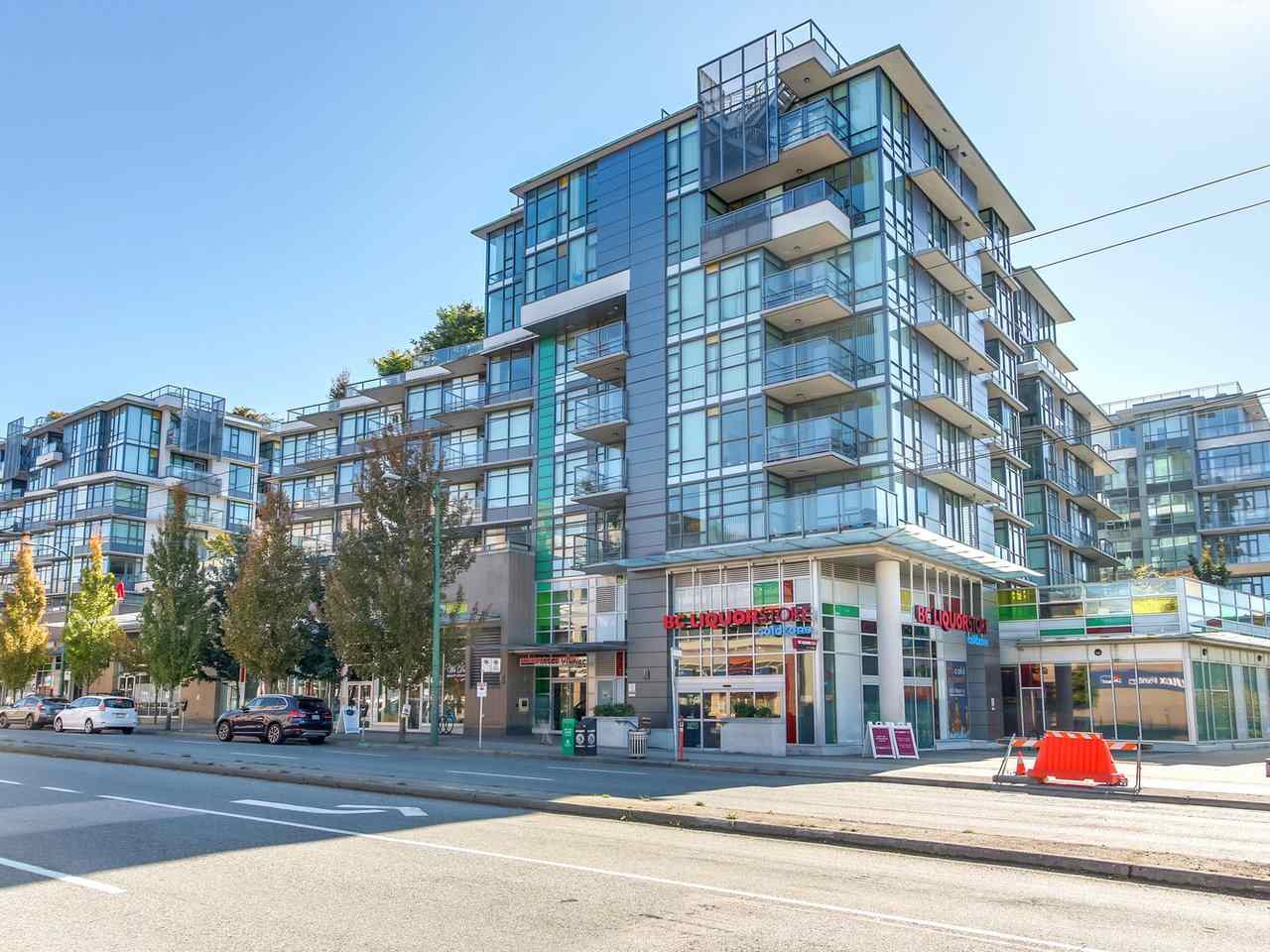375 2080 W Broadway, Vancouver, BC, V6J 0C7 R2211453 Shelly Smee