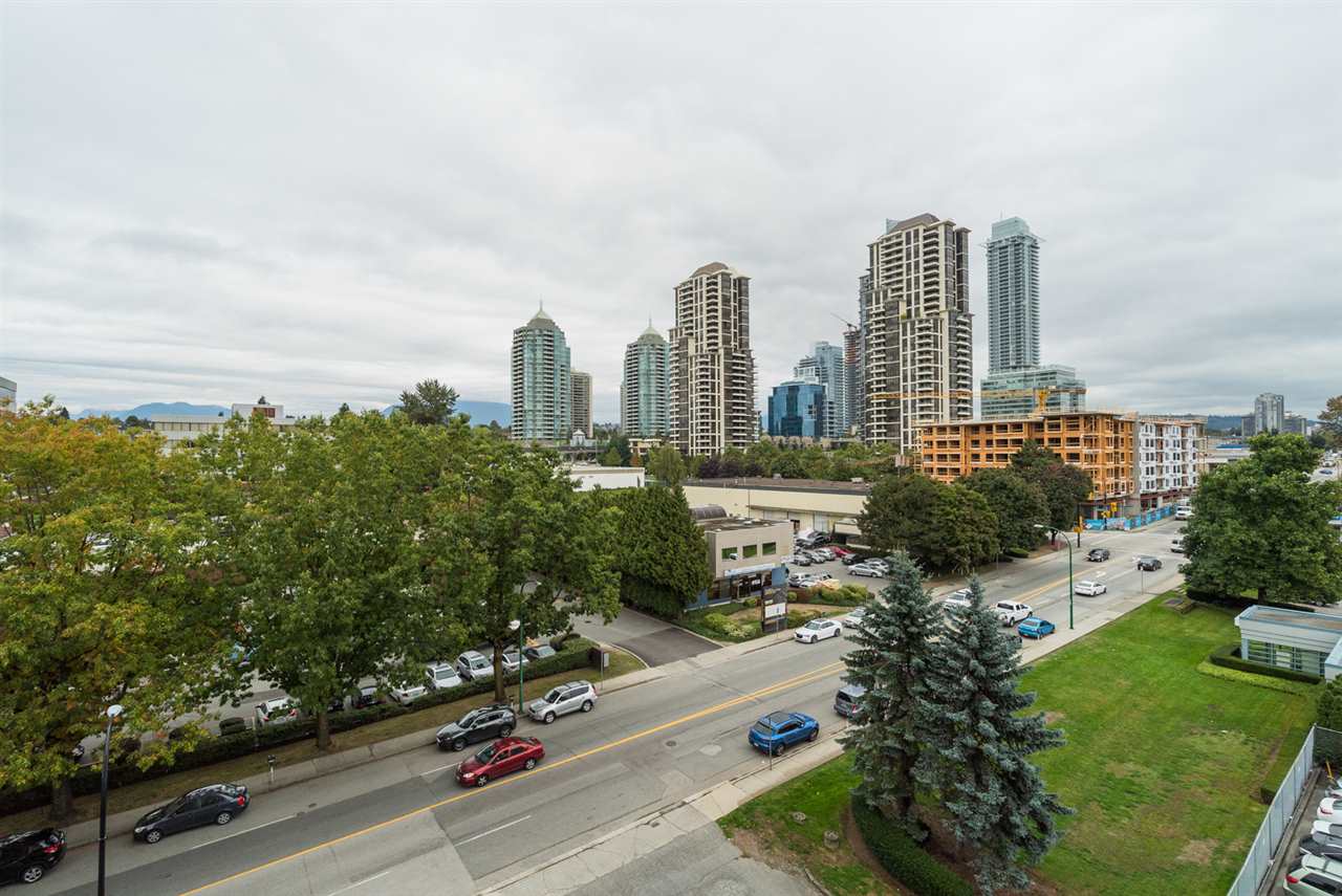 603, 4250 Dawson Street, Burnaby, BC, V5C 4B1 R2212990 Ross Woo