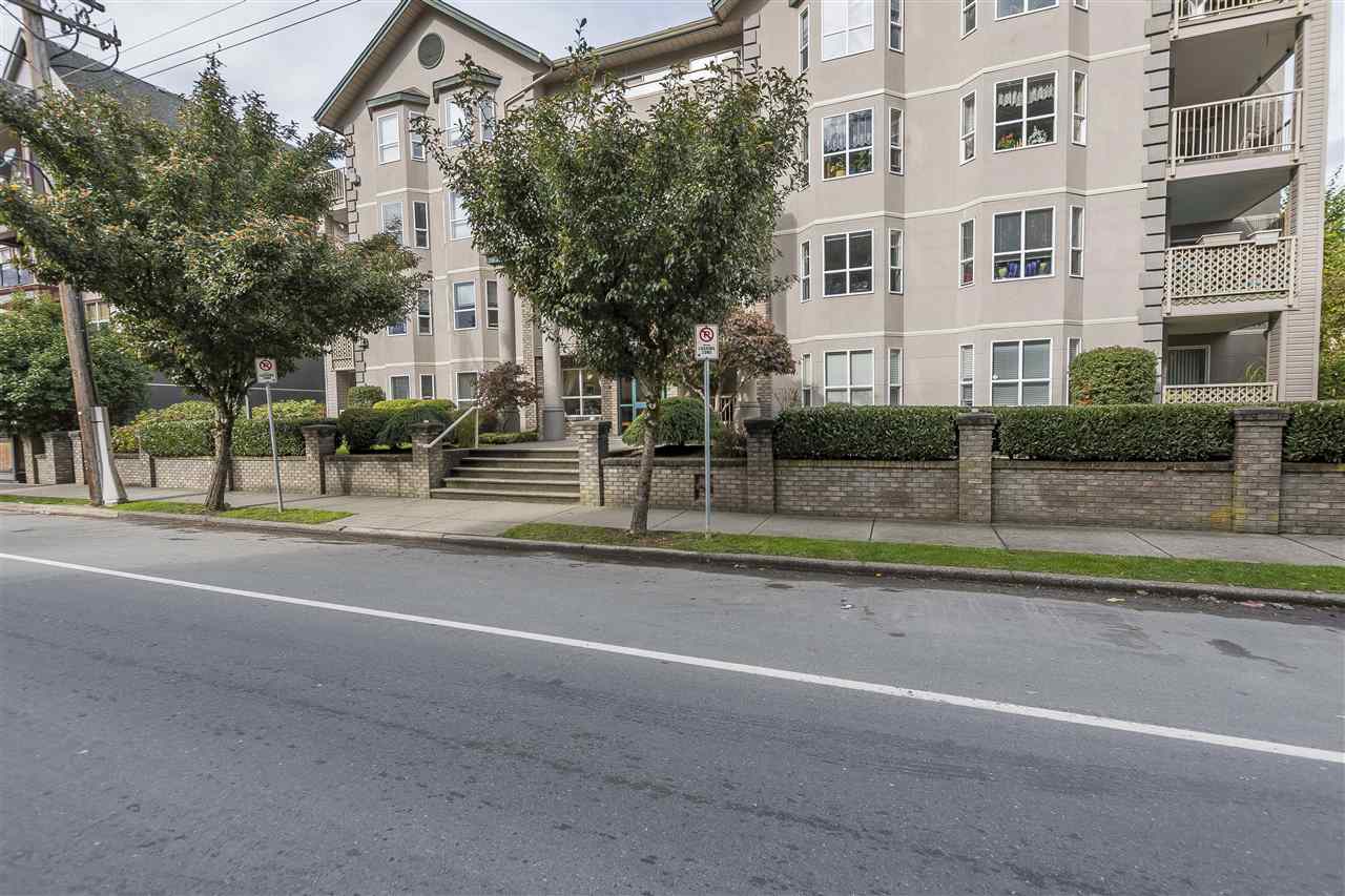 307, 46693 Yale Road, Chilliwack, BC, V2P 7Z4 R2213918 Naomi Gaglardi