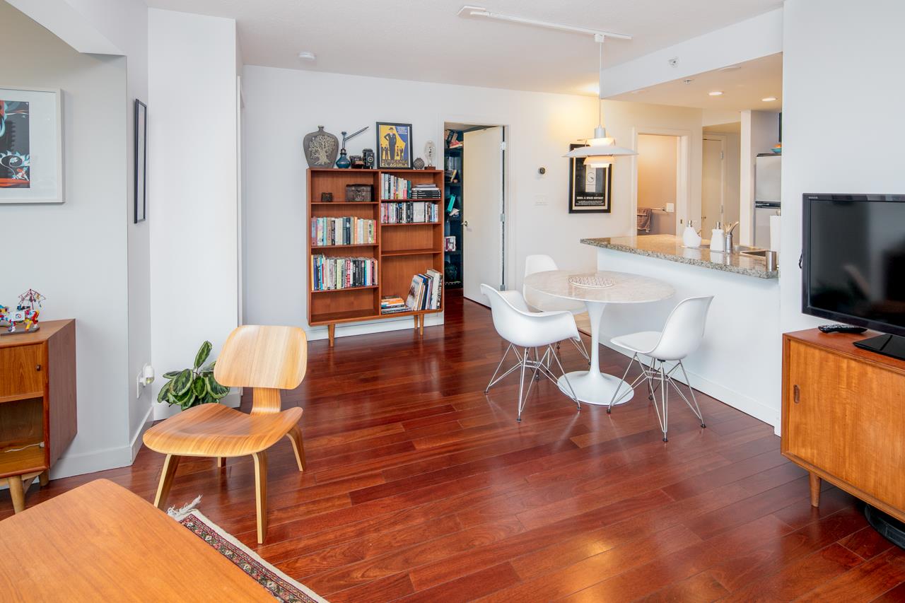 2707 58 Keefer Place, Vancouver, BC, V6B 0B8 R2215636 Shelley Culin