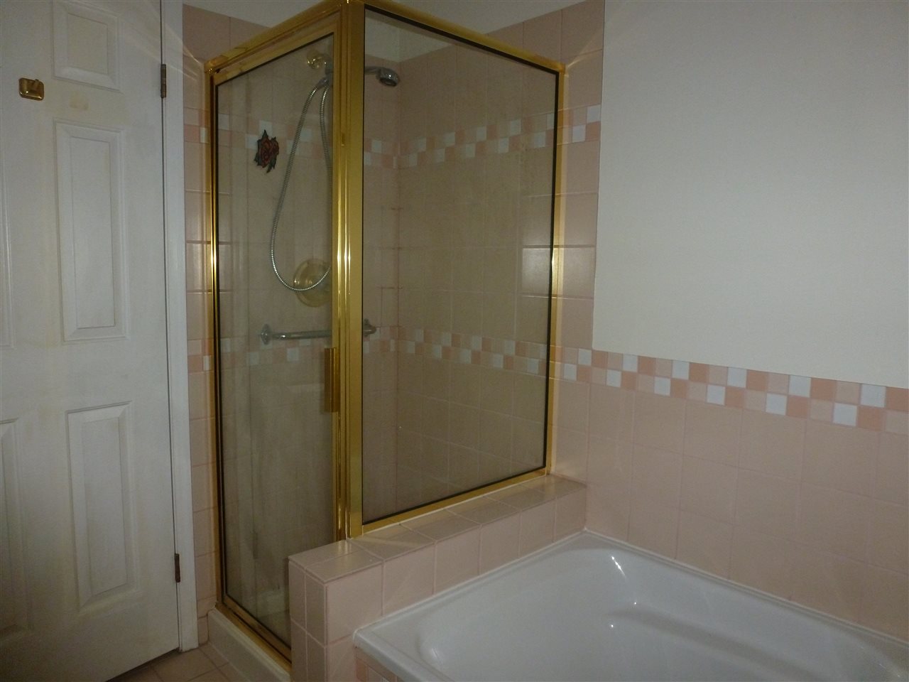 3, 6502 Chambord Place, Vancouver, BC, V5S 4P2 R2217778 Sharon Lum