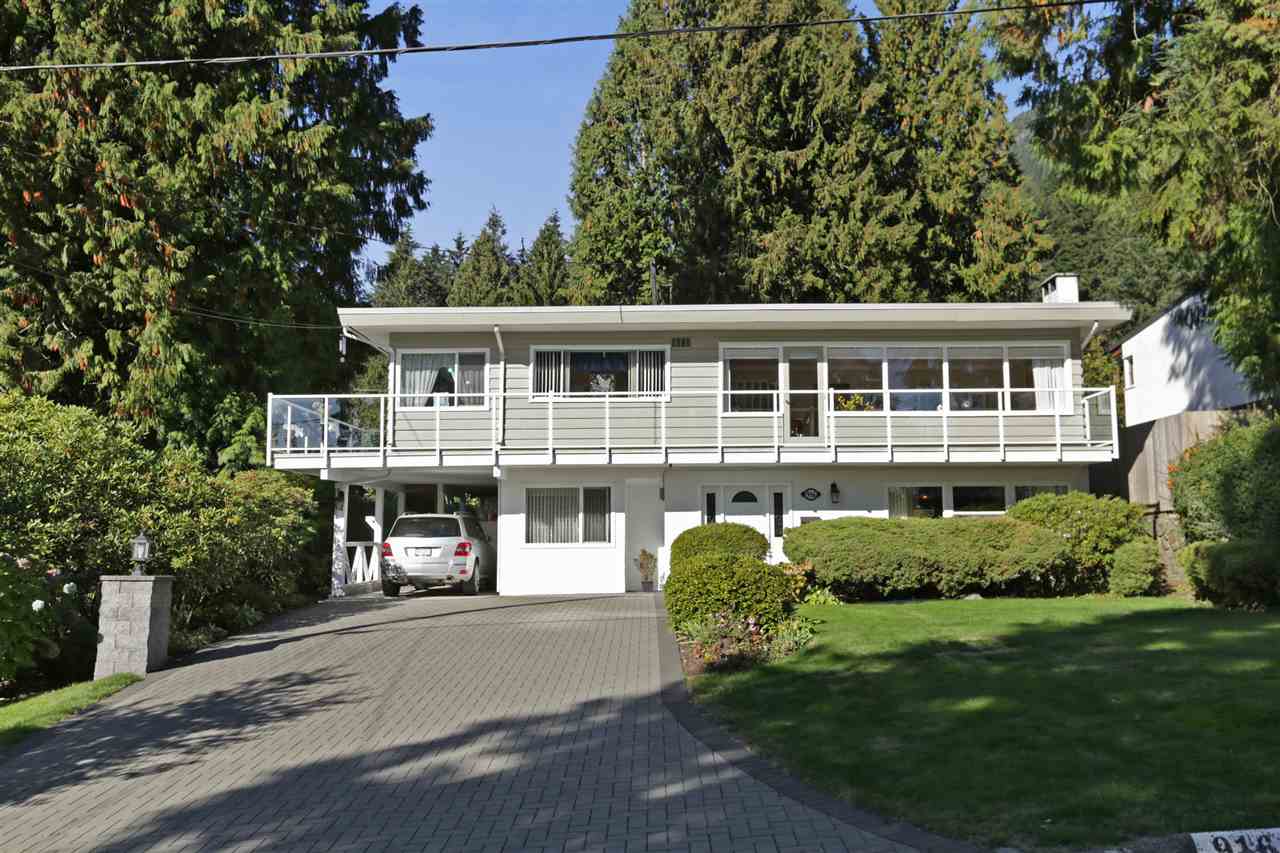 916 Clements Avenue, North Vancouver, BC, V7R 2K7 R2220615 Ian Eggleton