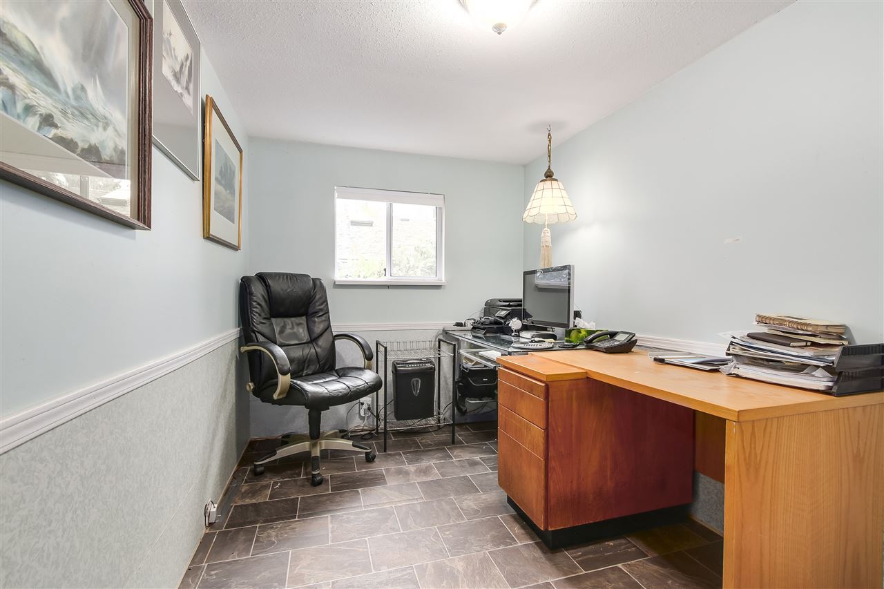 23287 Dogwood Avenue, Maple Ridge, BC, V2X 4S4 R2222301 Zare