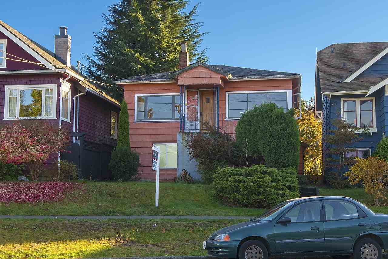 2512 Wall Street, Vancouver, BC R2224059 Karin Davidson Personal