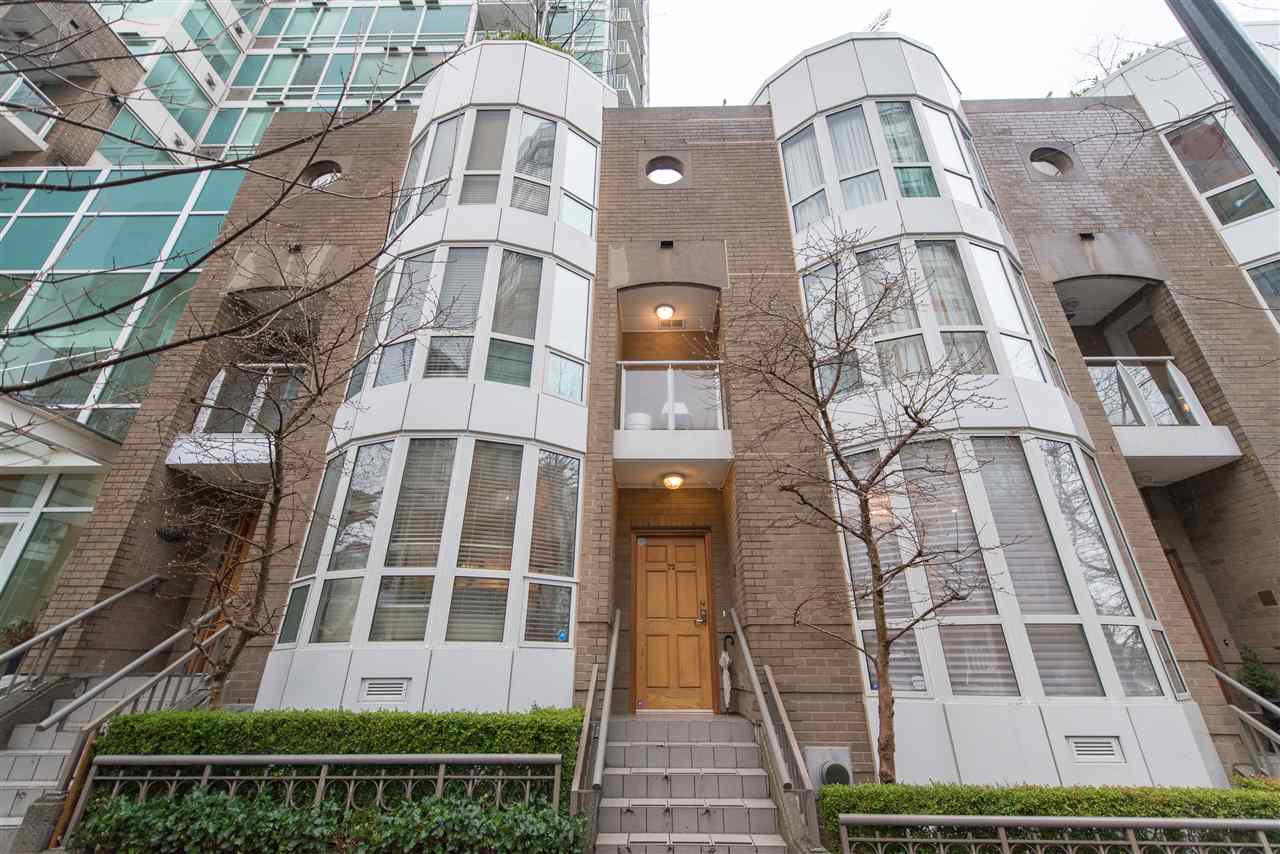 T02 1500 Hornby Street, Vancouver, BC, V6Z 2R1 R2232427 Sanjay Vyas